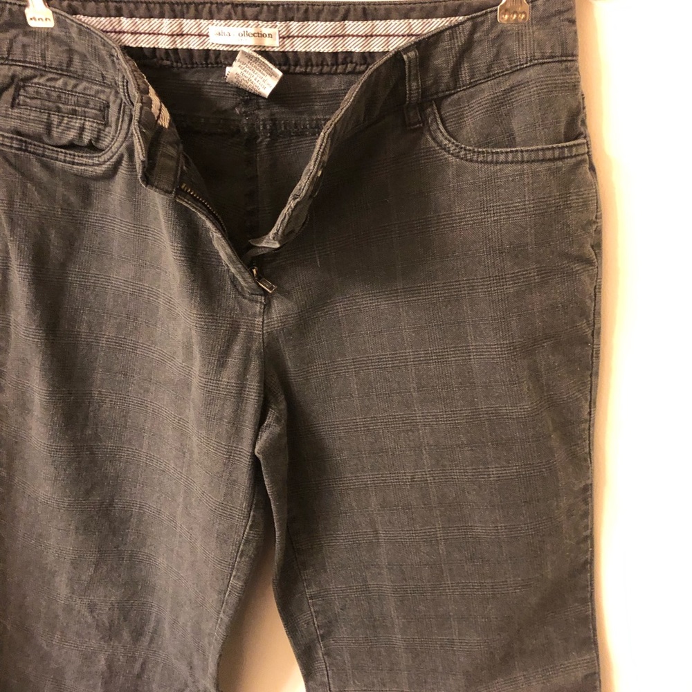 Women’s casual dress pant